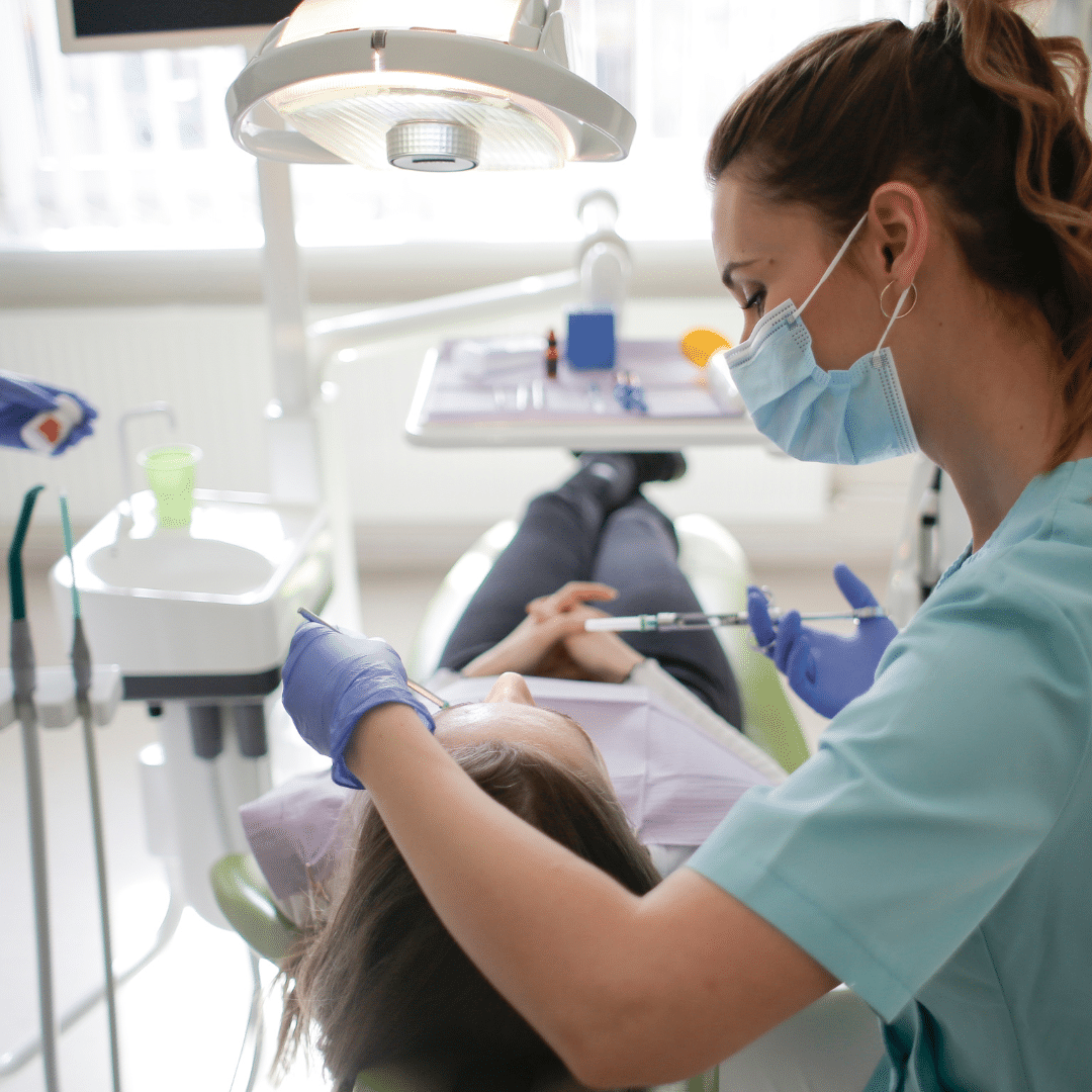 Clínica odontológica mobiliada e equipada a venda em Joinville - SC